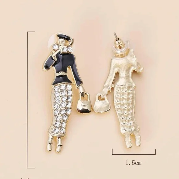 New Inventory 🔥Rhinestone Decor Figure Stud Earrings🔥 - Picture 3 of 6